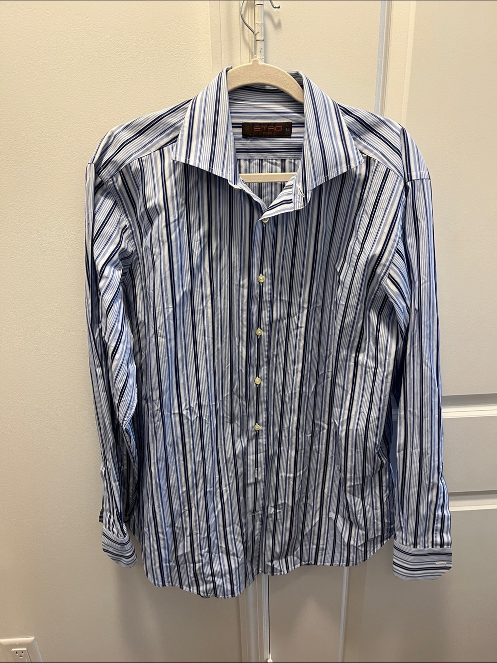 Men's Striped Button-Up Dress Shirt in Blue and White
